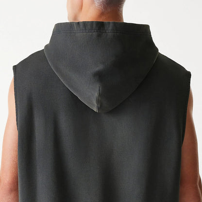 The Male model is wearing Chicago Bulls NBA Washed Grey Sleeveless Hoodie 4