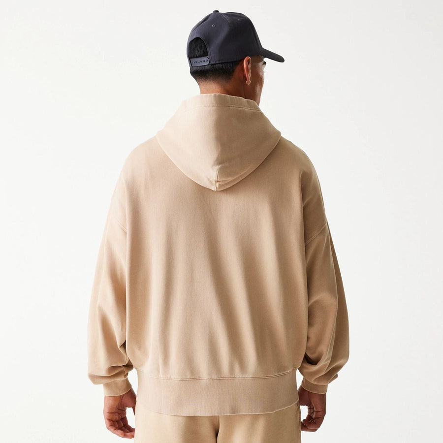 The Male model is wearing Chicago Bulls NBA Washed Beige Full Zip Hoodie 2