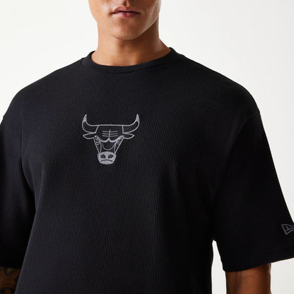 The Male model is wearing Chicago Bulls NBA Waffle Black Oversized T-Shirt 3