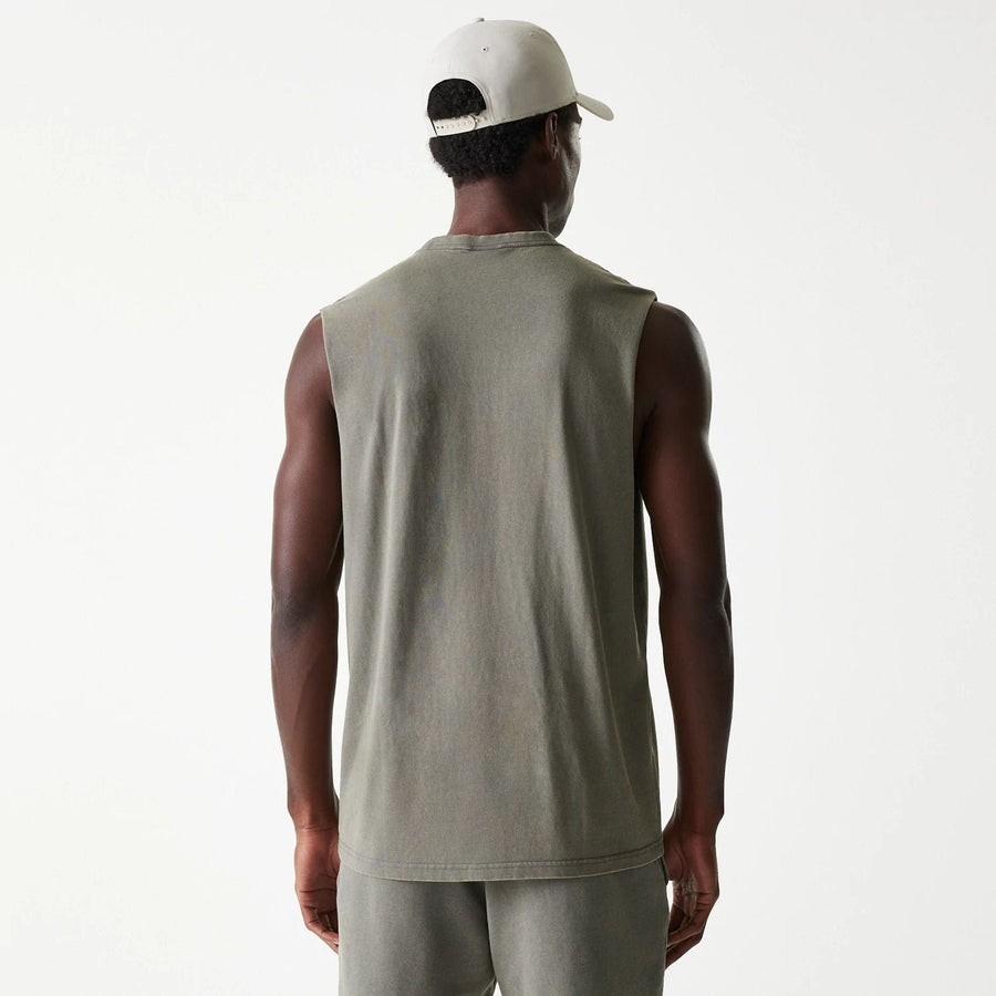 The Male model is wearing LA Lakers NBA Washed Grey Sleeveless T-Shirt 2