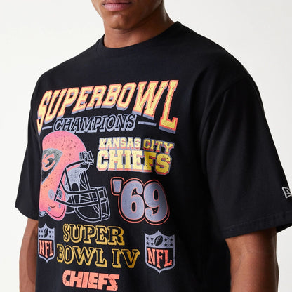 The Male model is wearing Kansas City Chiefs NFL Super Bowl Black Oversized T-Shirt 5