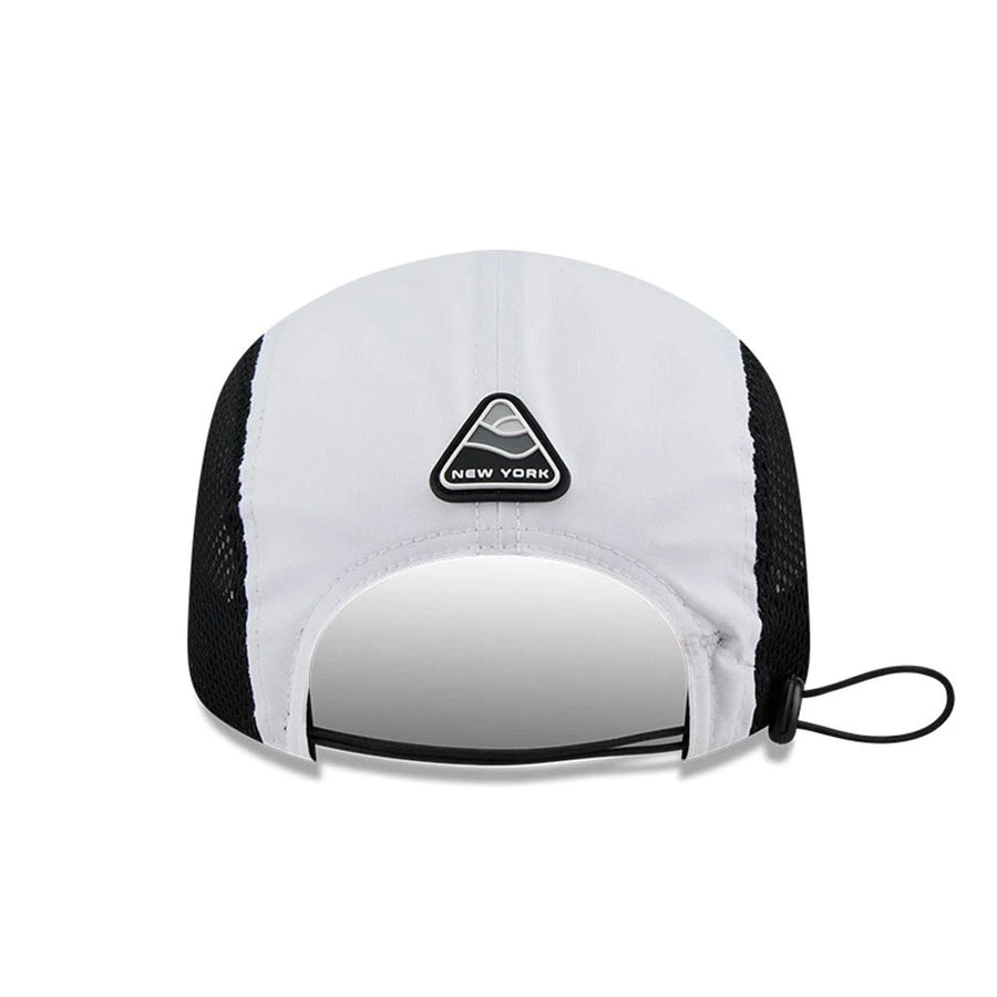 This is a New York Yankees Polyester White Runner Cap 6