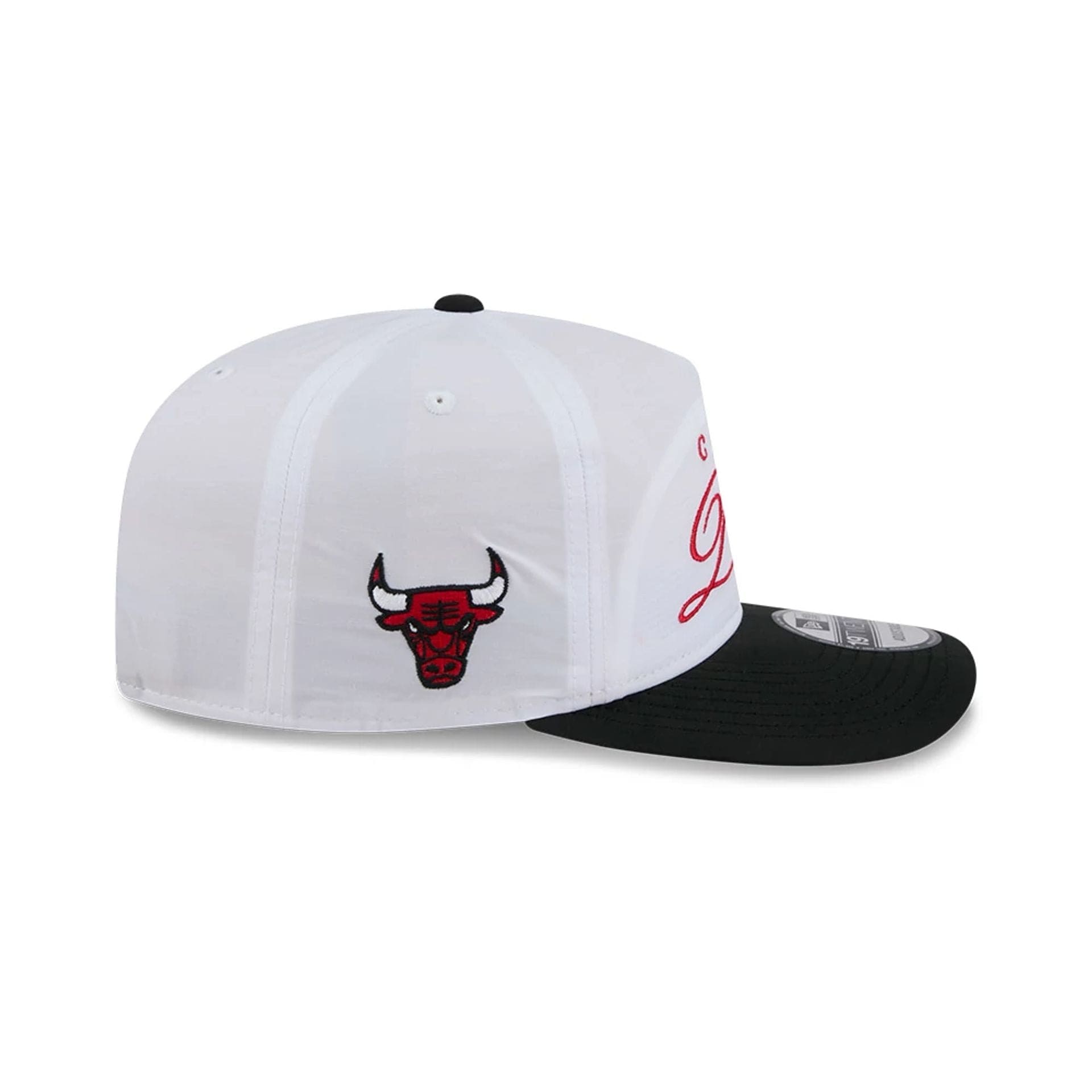 This is a Chicago Bulls NBA Draft 2025 White 19TWENTY Adjustable Cap 5