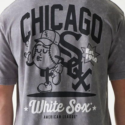 The Male model is wearing Chicago White Sox MLB Sport Classic Grey T-Shirt 6