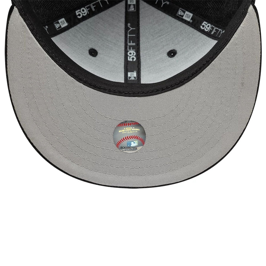 This is a Chicago White Sox MLB Cord Black 59FIFTY Fitted Cap 2