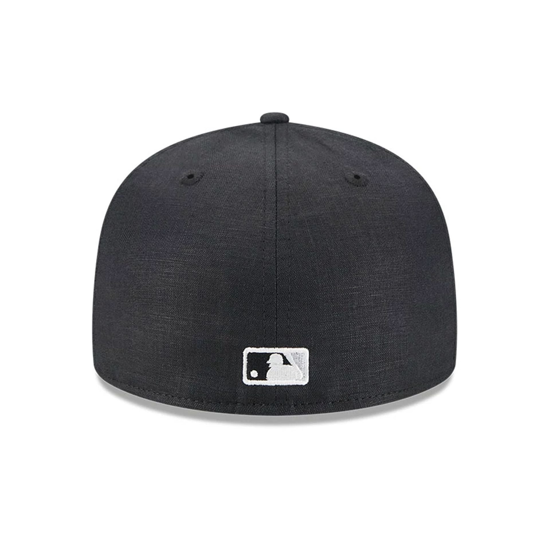 This is a Chicago White Sox Team Linen Black 59FIFTY Fitted Cap 7