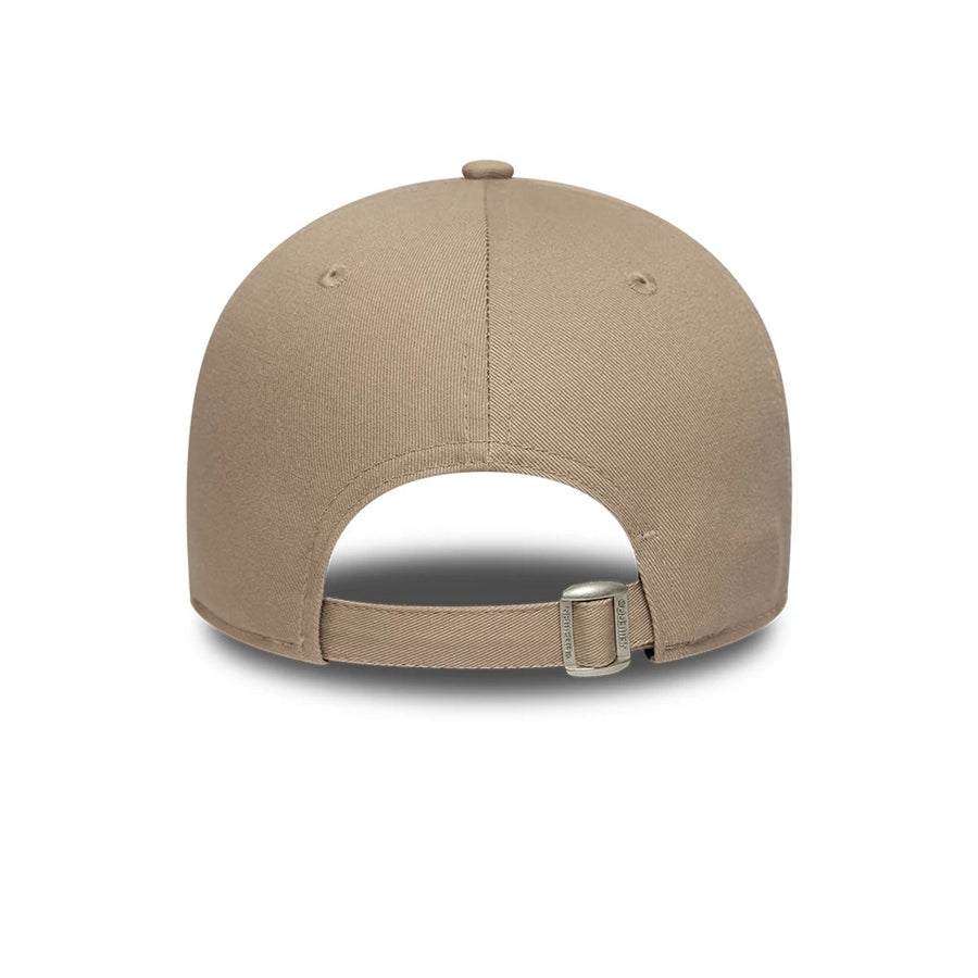 This is a New York Yankees MLB League Essential Pastel Brown 9FORTY Adjustable Cap 4