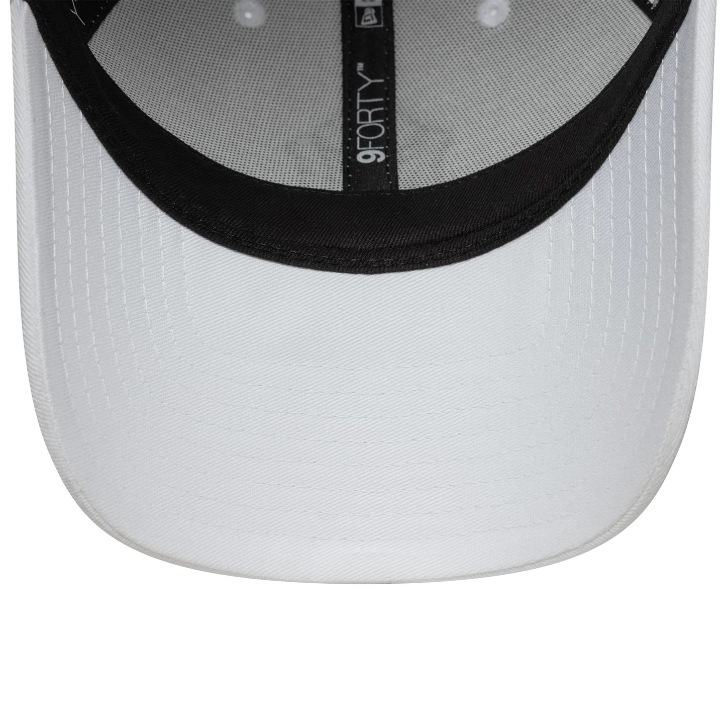 This is a New York Yankees MLB Outline White 9FORTY Adjustable Cap 5