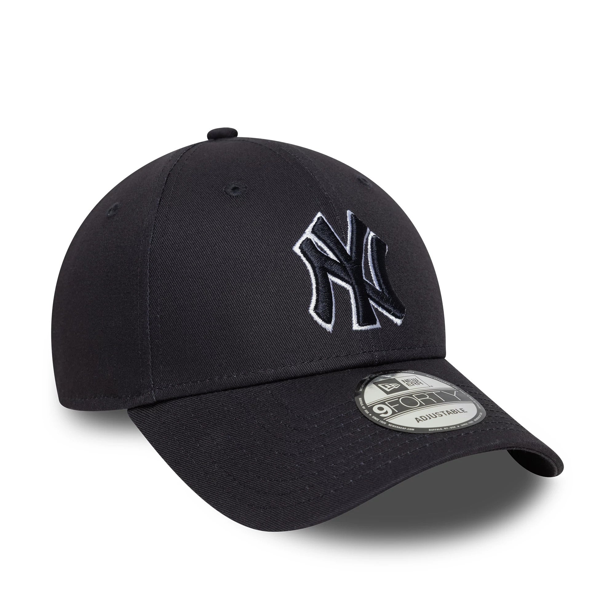 This is a New York Yankees MLB Outline Navy 9FORTY Adjustable Cap 3