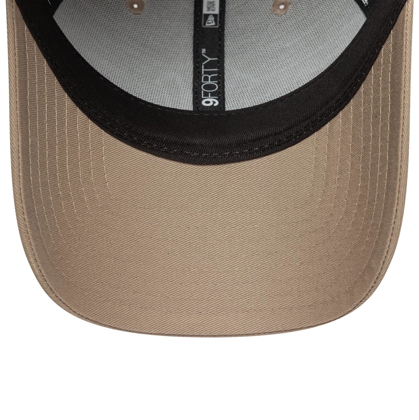 This is a New York Yankees MLB Outline Pastel Brown 9FORTY Adjustable Cap 5