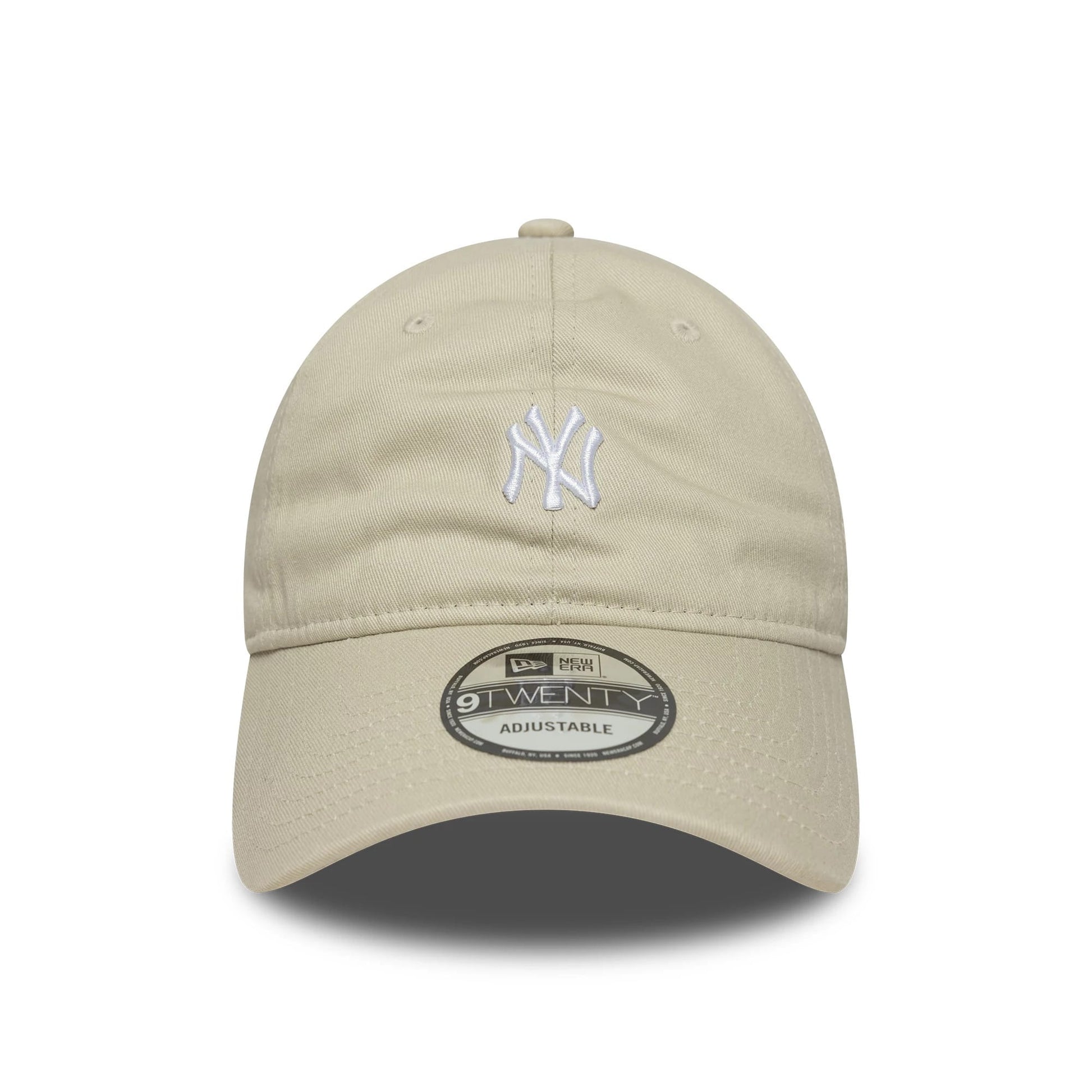 This is a New York Yankees MLB Mini Logo Cream 9TWENTY Adjustable Cap 2