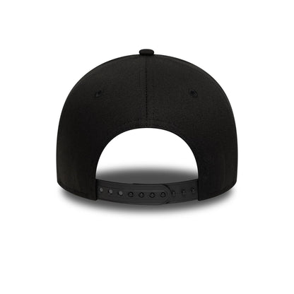 This is a New York Yankees MLB League Essential Black 9FORTY E-Frame Adjustable Cap 4