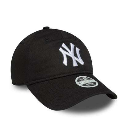 This is a New York Yankees Womens MLB League Essential Black 9TWENTY Adjustable Cap 3