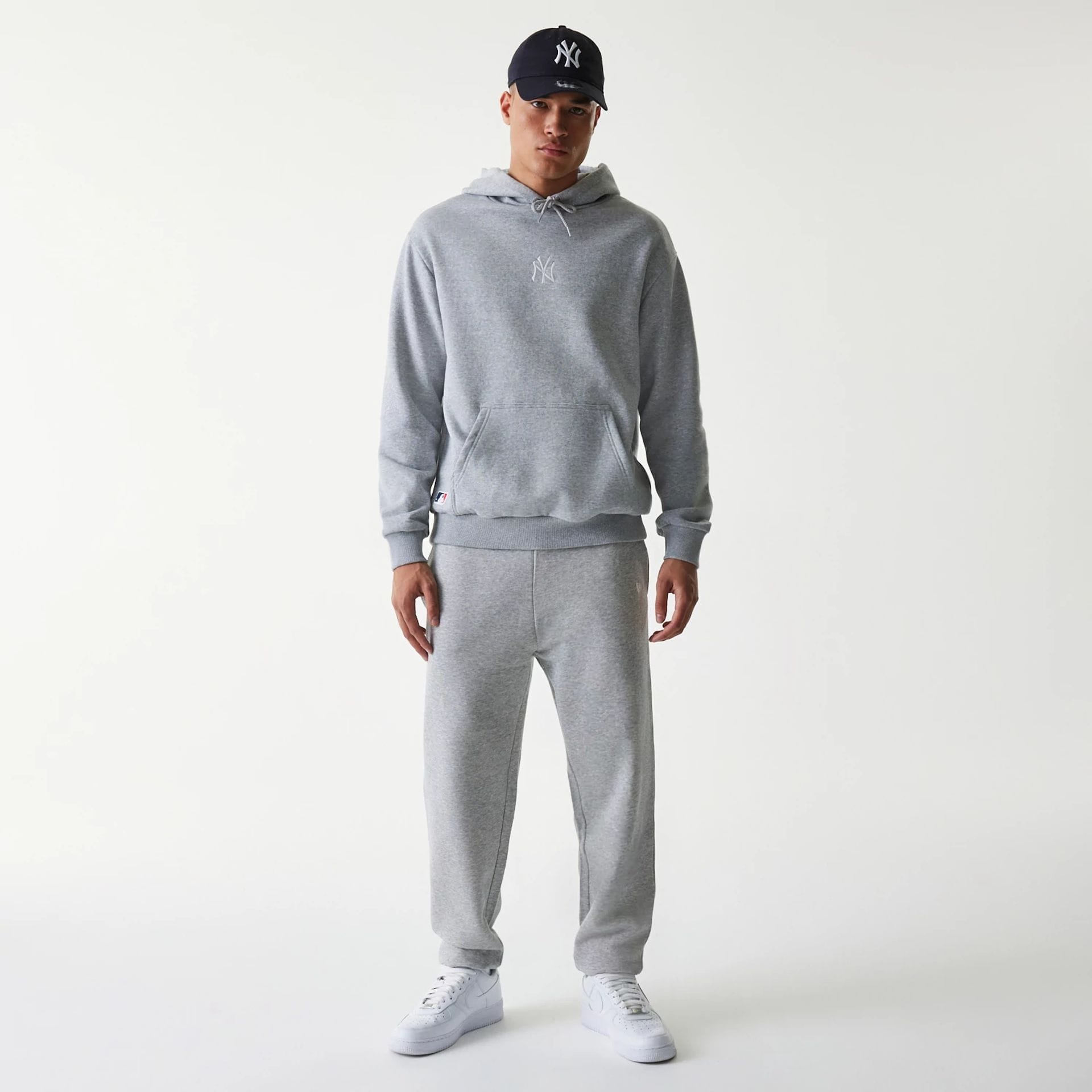 MLB New York Yankees Oversized Grey Pullover Hoodie | NEC EU