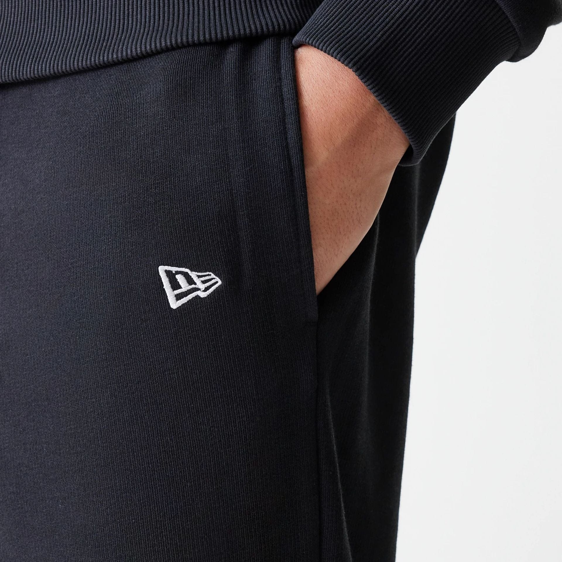 The Male model is wearing New York Yankees MLB League Essential Black Joggers 5