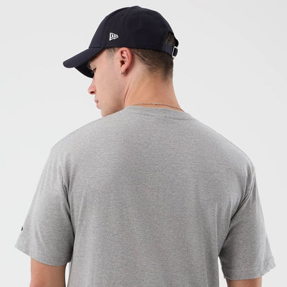 The Male model is wearing Boston Bruins NHL Sport Classic Grey T-Shirt 5