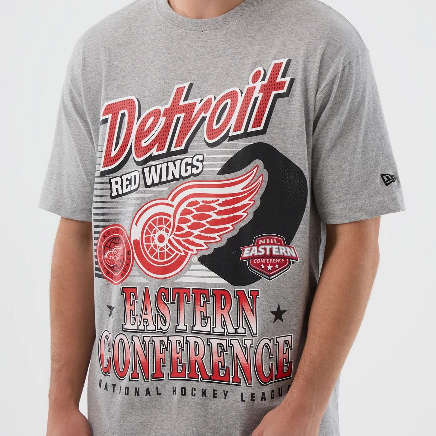 The Male model is wearing Detroit Red Wings NHL Sport Classic Grey T-Shirt 3