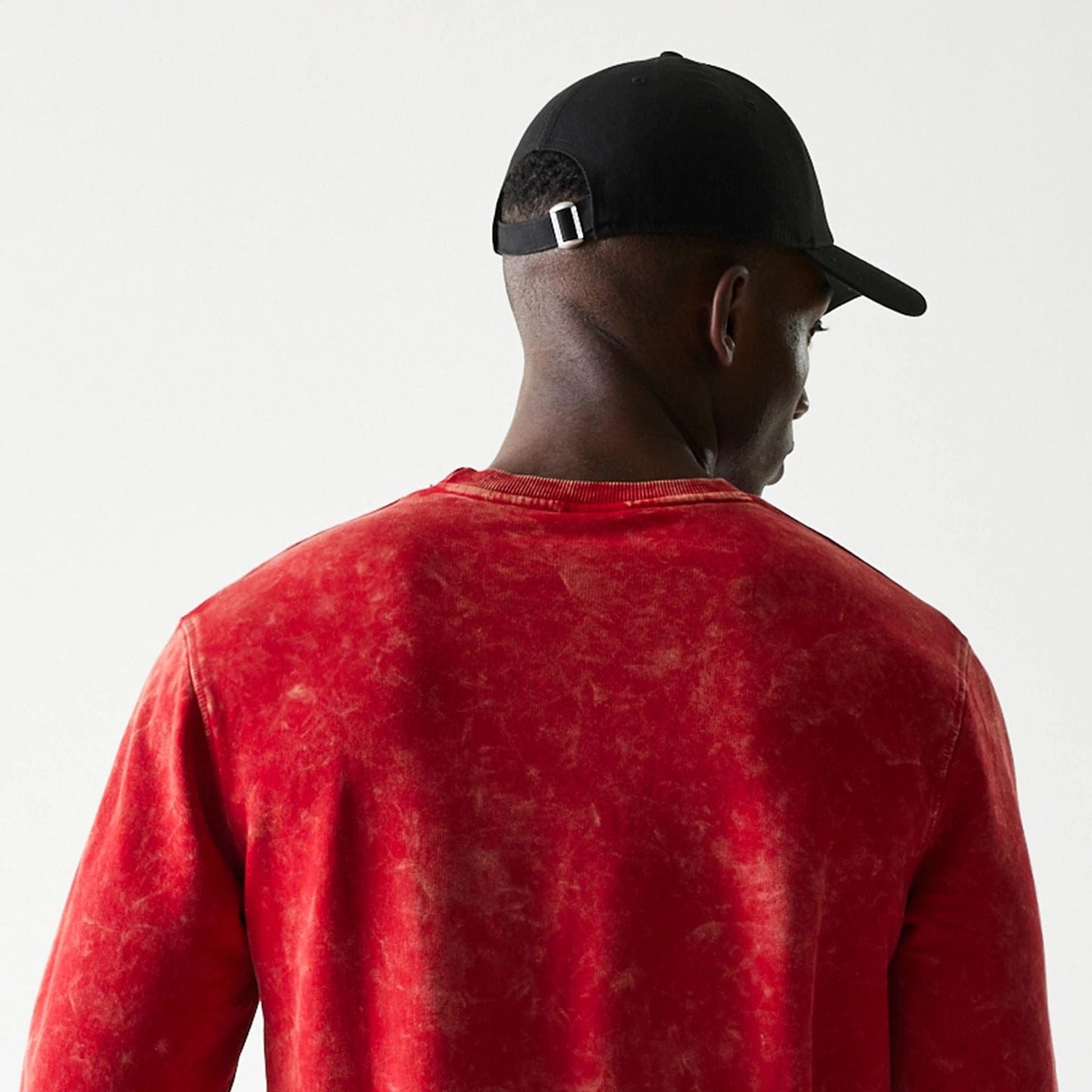 The Male model is wearing Kansas City Chiefs NFL Throwback Red Crew Neck Sweater 5