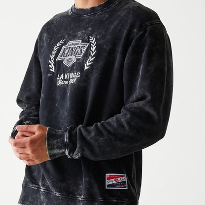 The Male model is wearing LA Kings NHL Throwback Black Crew Neck Sweater 3