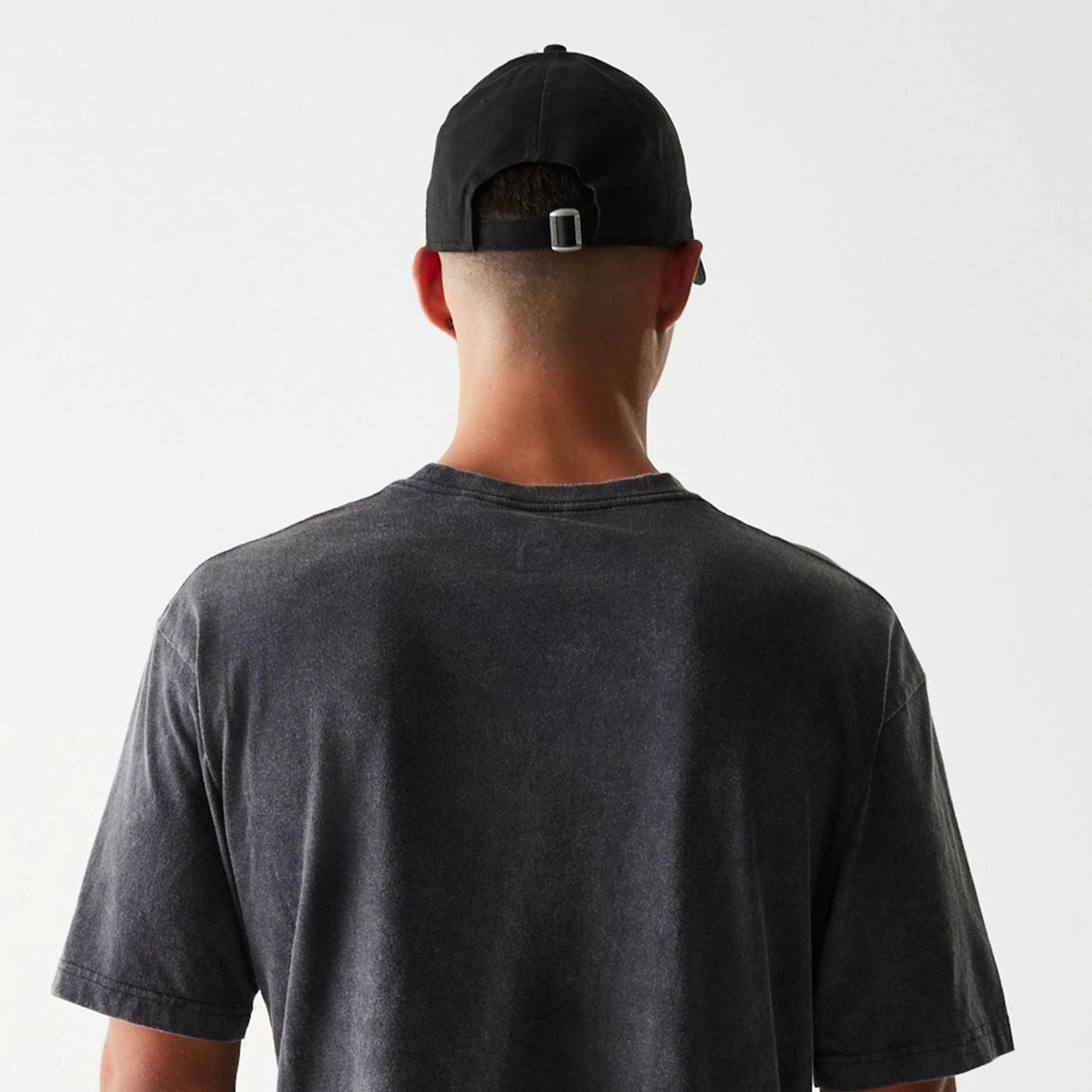 The Male model is wearing San Francisco 49ers NFL Sport Night Black T-Shirt 4