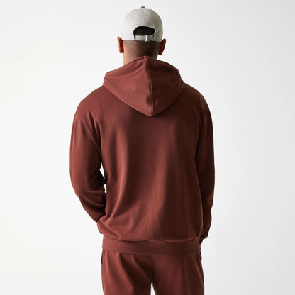 The Male model is wearing New York Yankees MLB Midi League Essential Brown Oversized Full Zip Hoodie 3