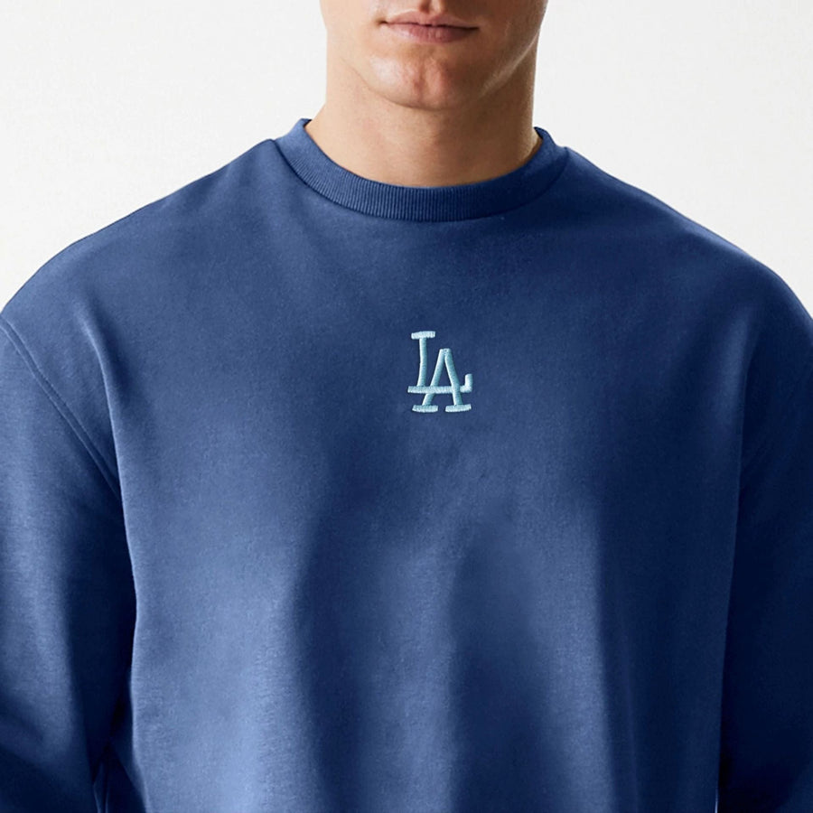 The Male model is wearing LA Dodgers MLB Midi League Essential Dark Blue Oversized Crew Neck Sweater 3