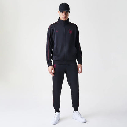 The Male model is wearing New York Yankees MLB Black Track Pants 8