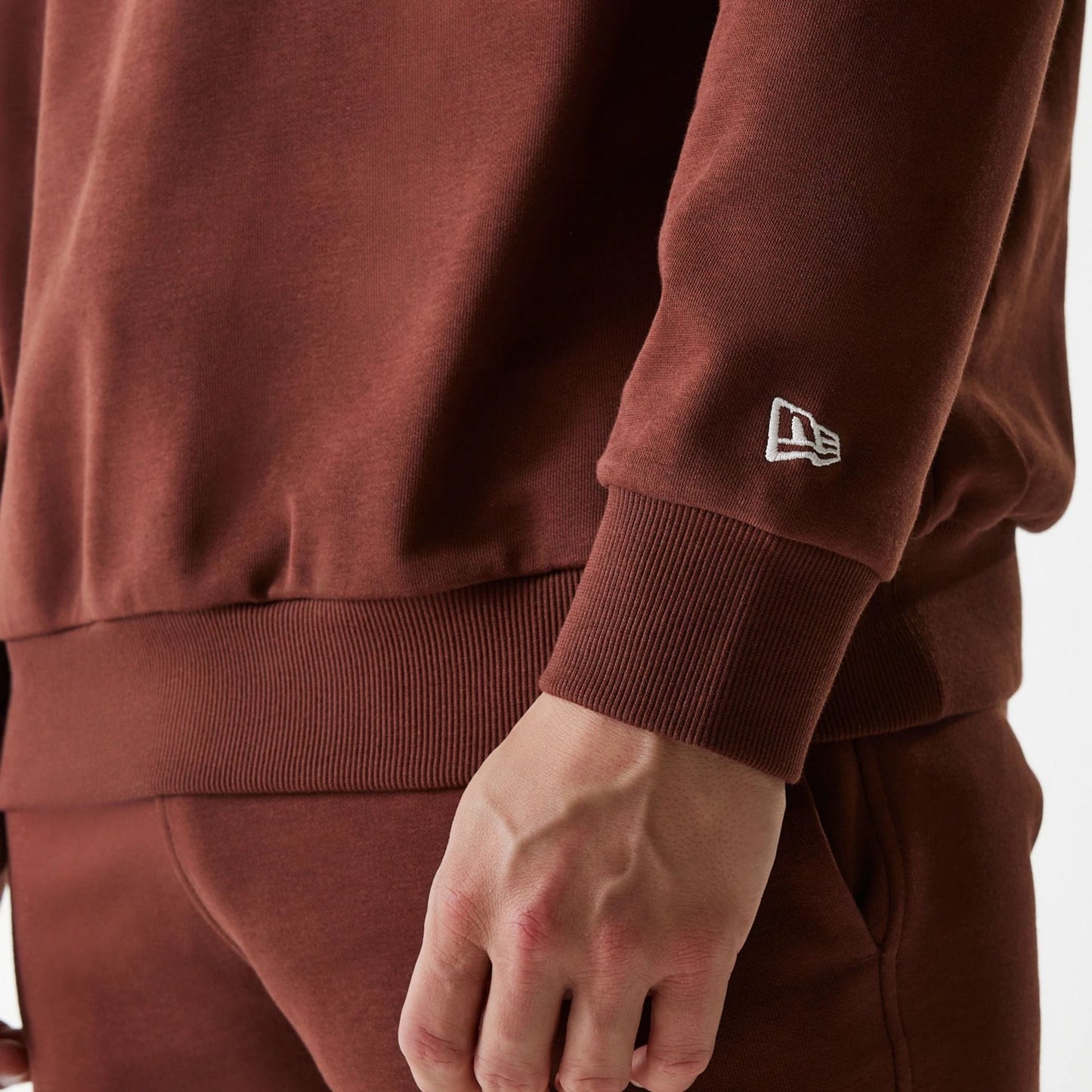 The Male model is wearing New York Yankees MLB Midi League Essential Brown Oversized Crew Neck Sweater 6