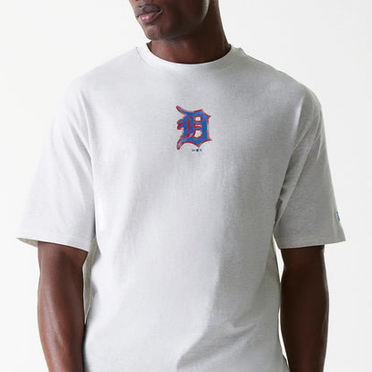 The Male model is wearing Detroit Tigers MLB World Series Pastel Grey Oversized T-Shirt 3