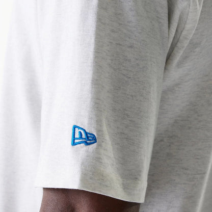 The Male model is wearing Detroit Tigers MLB World Series Pastel Grey Oversized T-Shirt 7