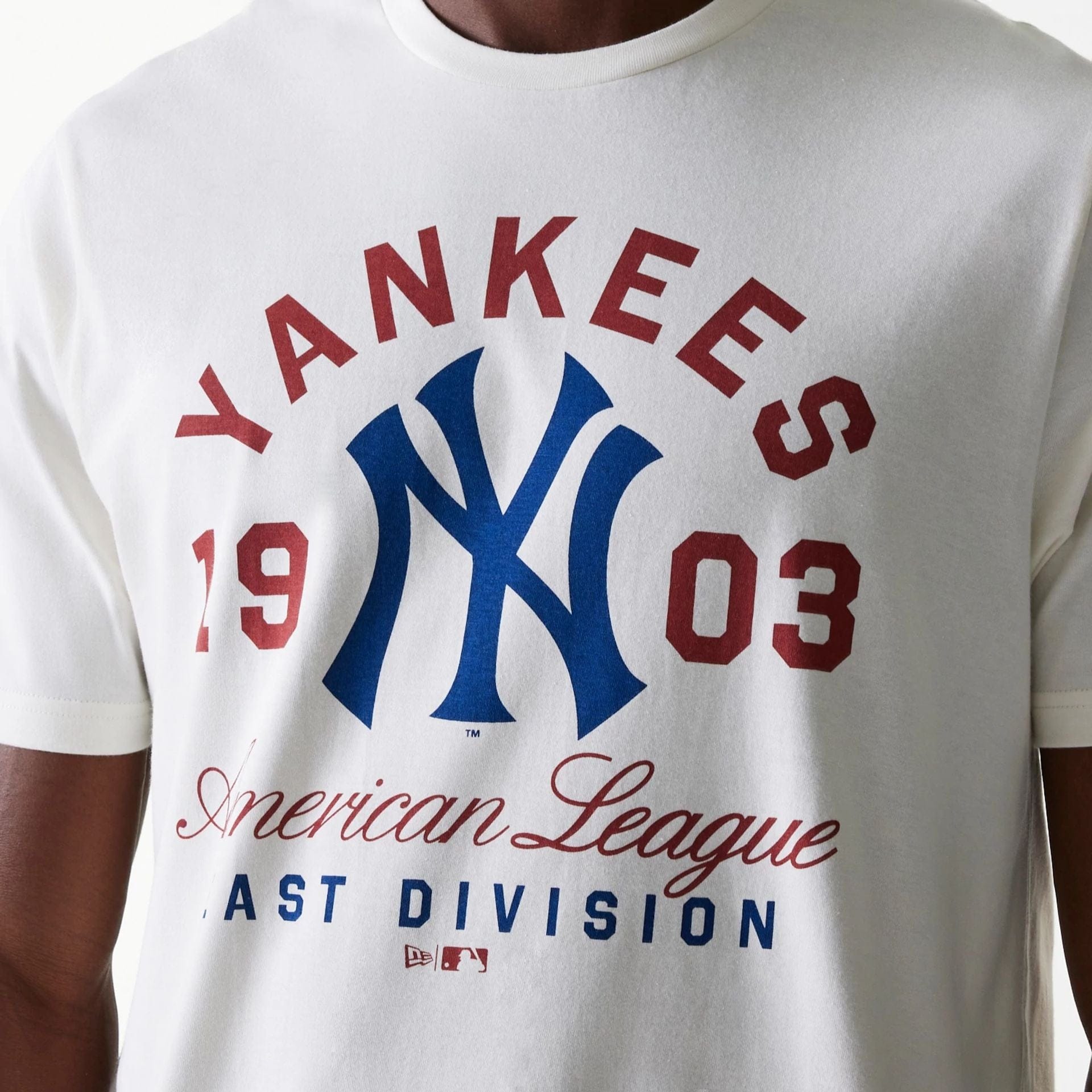 The Male model is wearing New York Yankees MLB Wordmark Open White T-Shirt 4