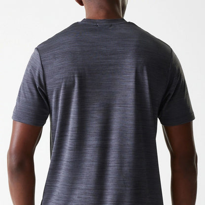 The Male model is wearing Chicago Bulls NBA Essentials Black T-Shirt 6