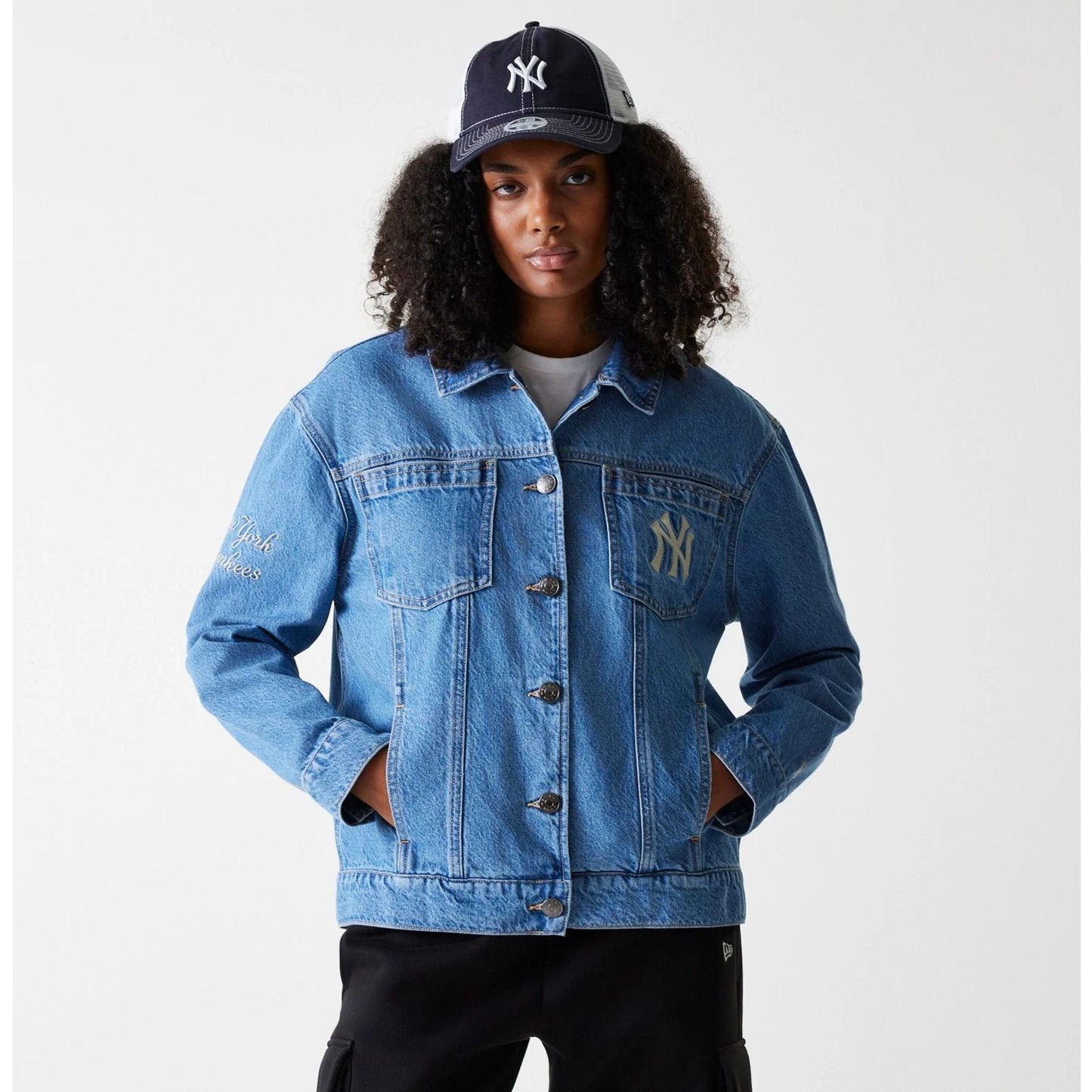 The Male model is wearing New York Yankees MLB Denim Dark Blue Denim Jacket 4