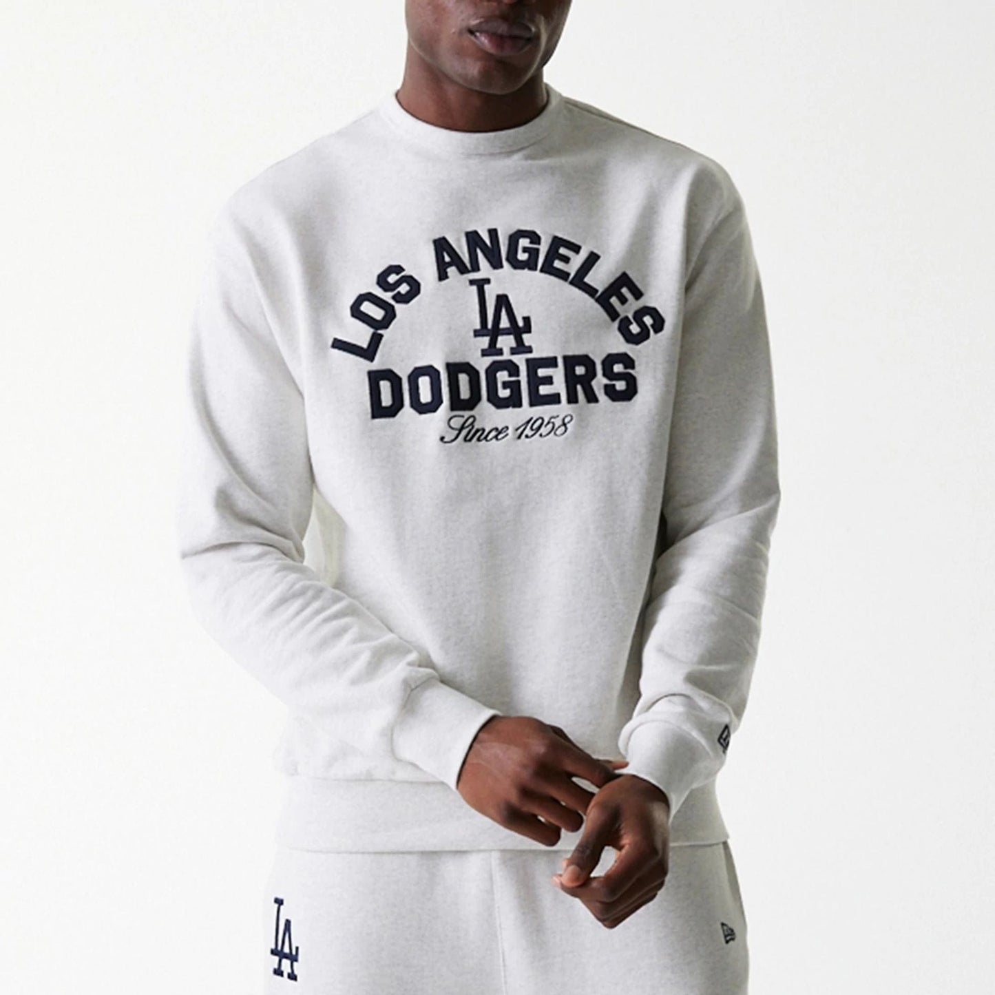 The Male model is wearing LA Dodgers MLB Heritage Pastel Grey Oversized Crew Neck Sweater 3