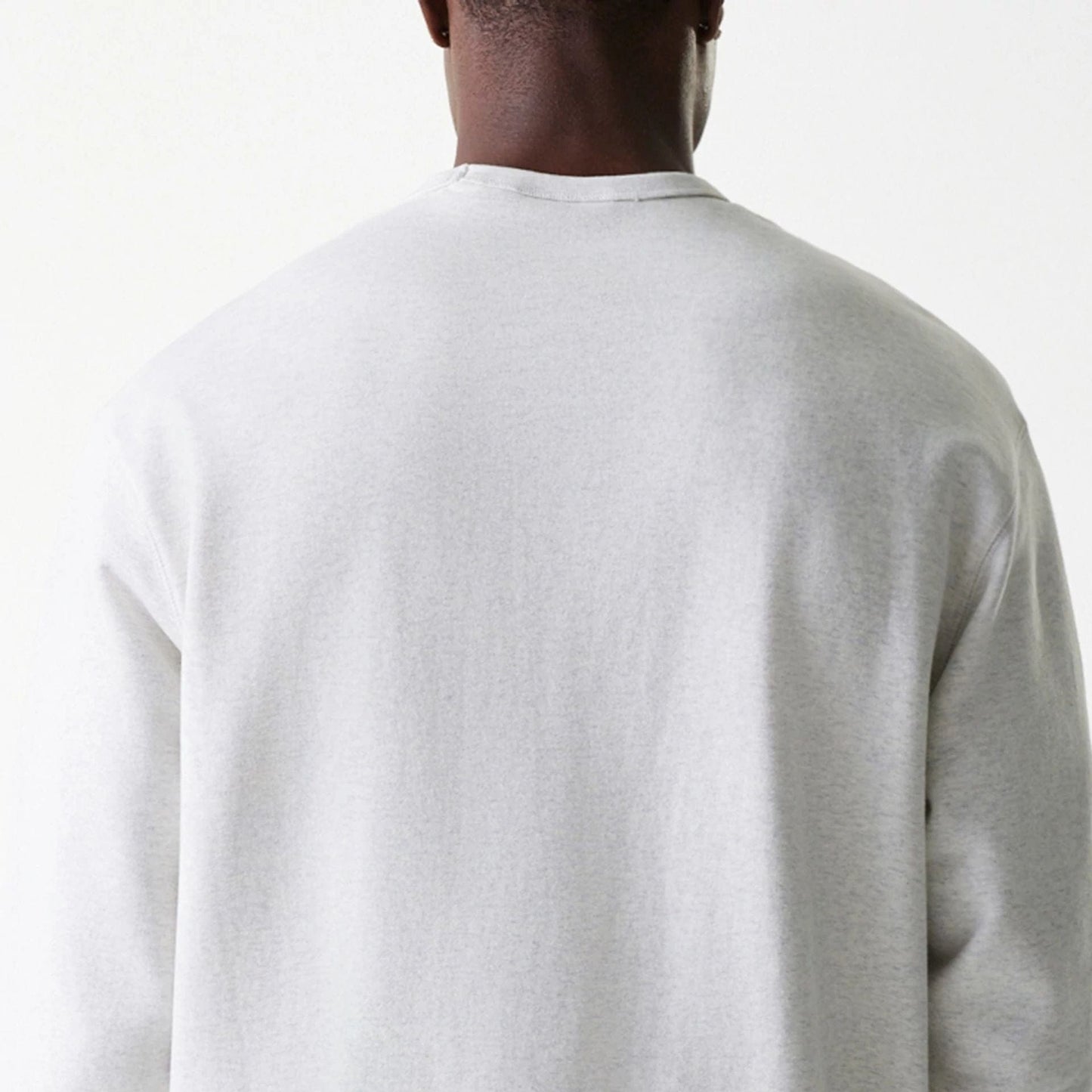 The Male model is wearing LA Dodgers MLB Heritage Pastel Grey Oversized Crew Neck Sweater 7