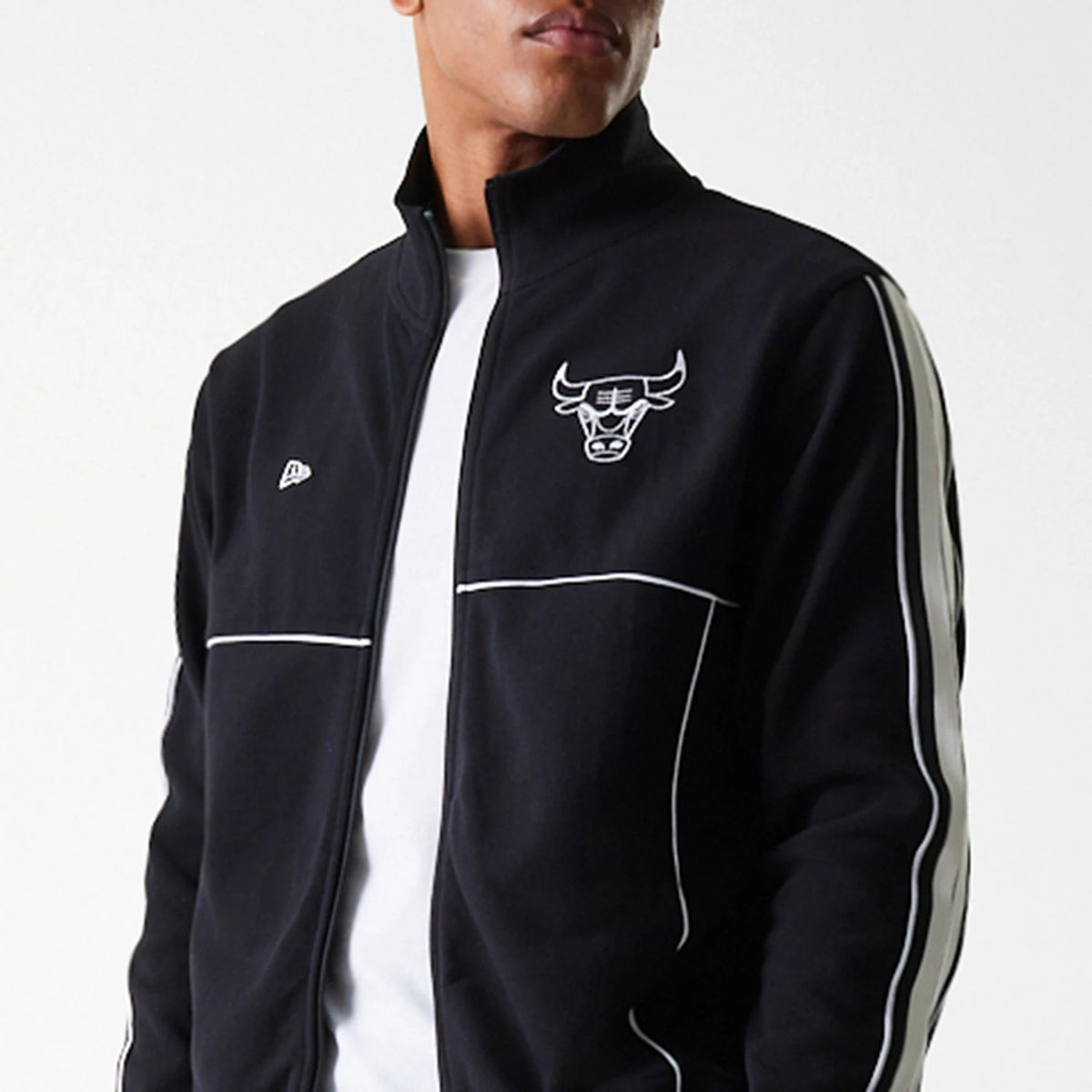 The Male model is wearing Chicago Bulls NBA Outline Black Track Jacket 8