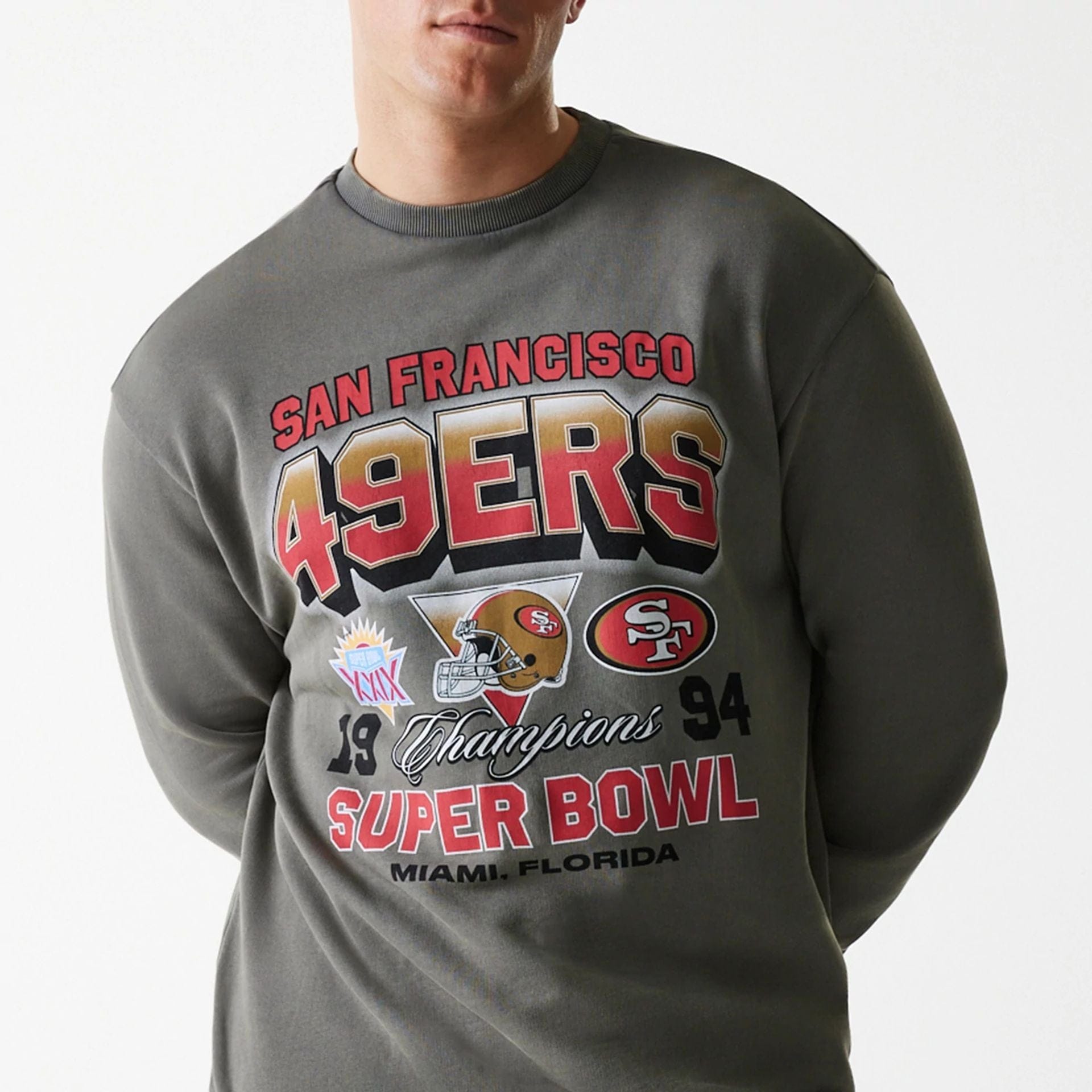 NFL Washed Super Bowl San Francisco 49ers Grey Oversized Crew Neck