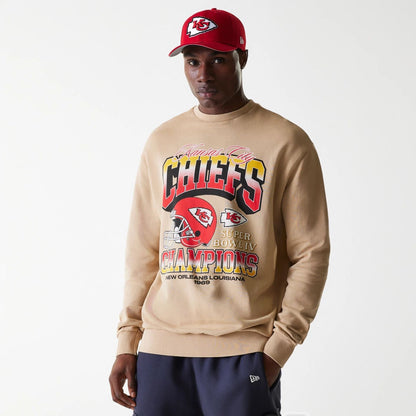 The Male model is wearing Kansas City Chiefs NFL Washed Super Bowl Beige Oversized Crew Neck Sweater 1