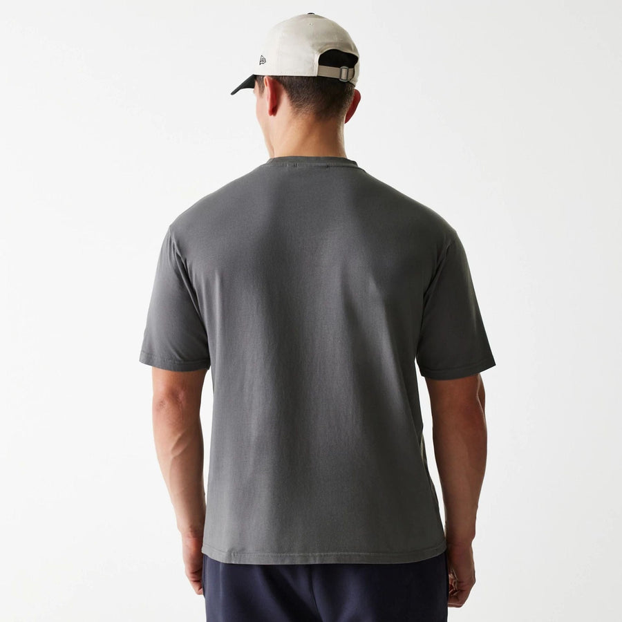 The Male model is wearing San Francisco 49ers NFL Washed Super Bowl Grey Oversized T-Shirt 2