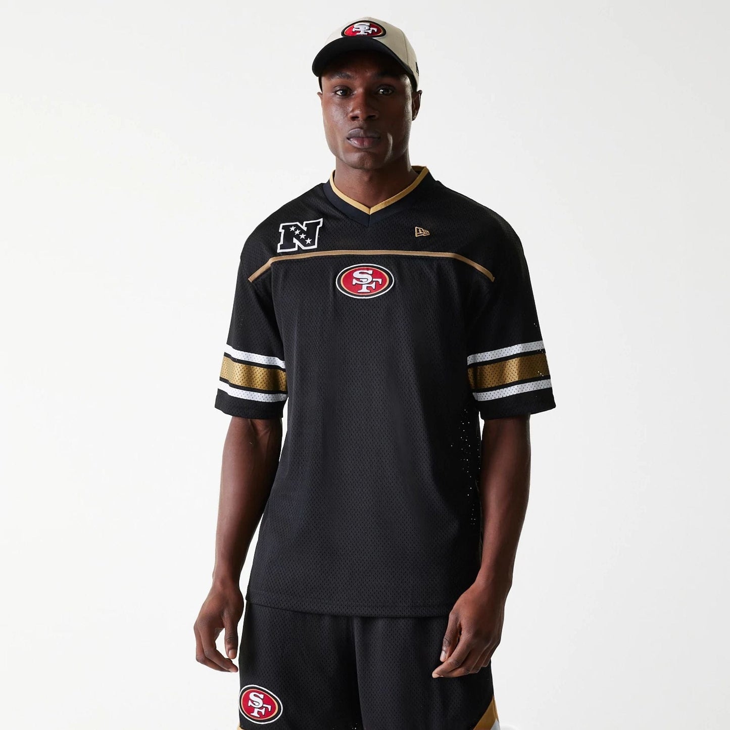 The Male model is wearing San Francisco 49ers NFL Mesh Black Jersey 1