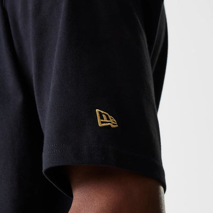 The Male model is wearing San Francisco 49ers NFL Wordmark Black Oversized T-Shirt 7