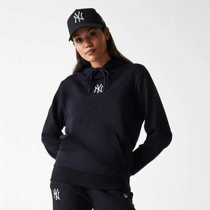The Female model is wearing New York Yankees Womens MLB Midi League Essential Black Pullover Hoodie 3