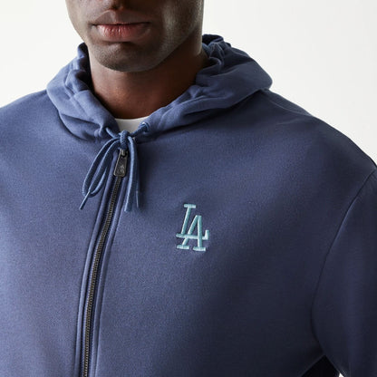The Male model is wearing LA Dodgers MLB Midi League Essential Dark Blue Oversized Full Zip Hoodie 4
