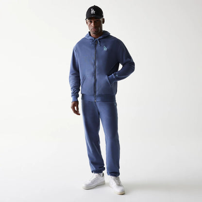The Male model is wearing LA Dodgers MLB Midi League Essential Dark Blue Oversized Full Zip Hoodie 2
