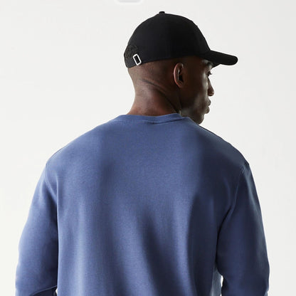 The Male model is wearing LA Dodgers MLB Midi League Essential Dark Blue Oversized Crew Neck Sweater 4