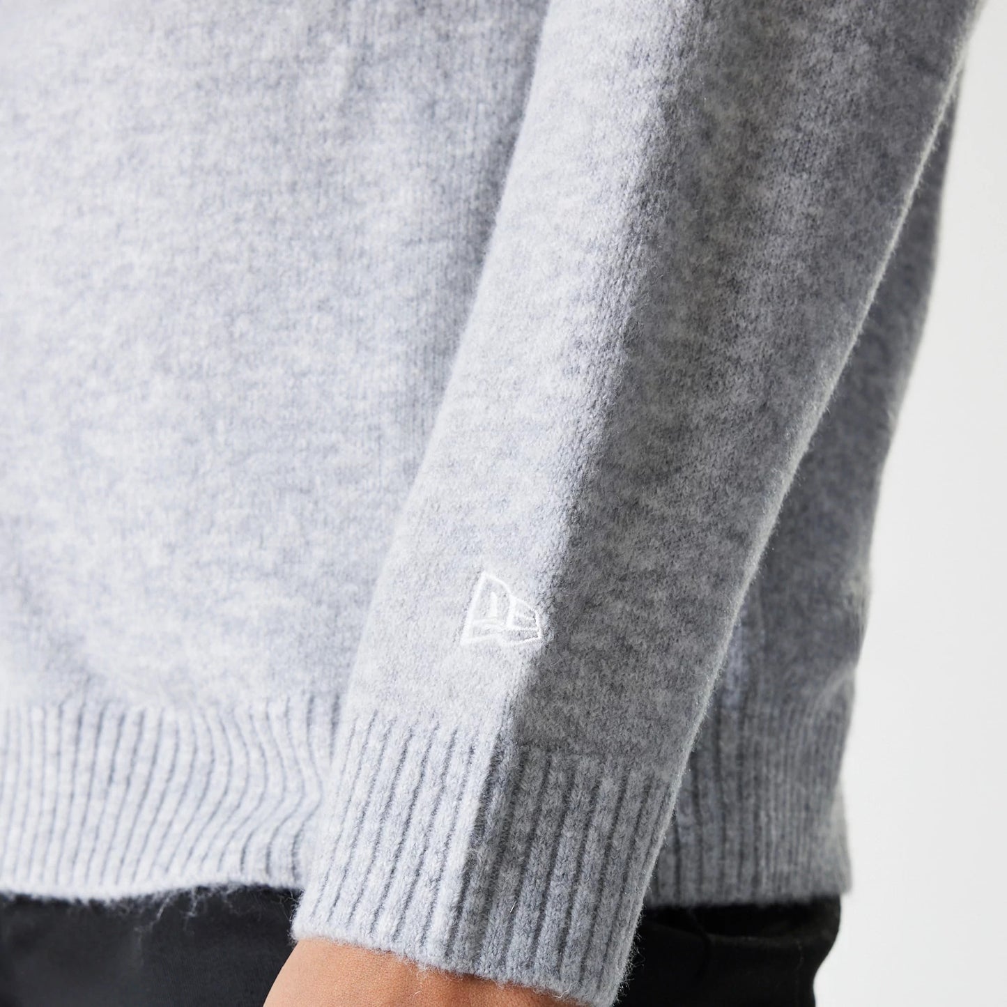 The Female model is wearing LA Dodgers Womens MLB Knit Grey Crew Neck Sweater 7