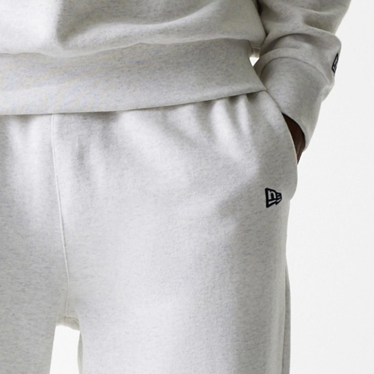 The Male model is wearing LA Dodgers MLB Heritage Pastel Grey Joggers 5