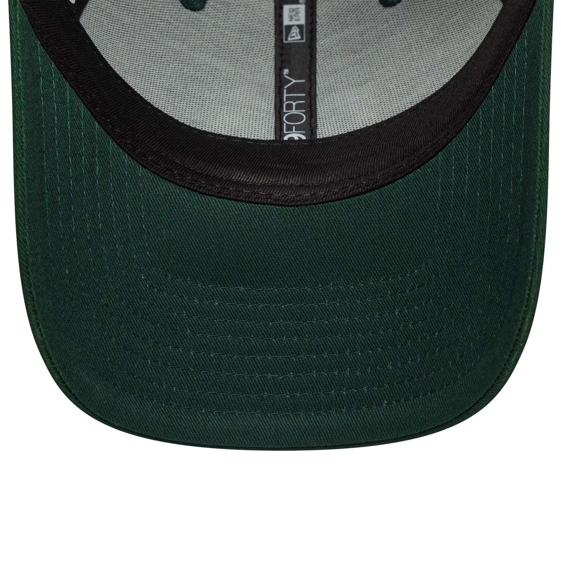 This is a Newcastle United FC Seasonal Dark Green 9FORTY Adjustable Cap 5