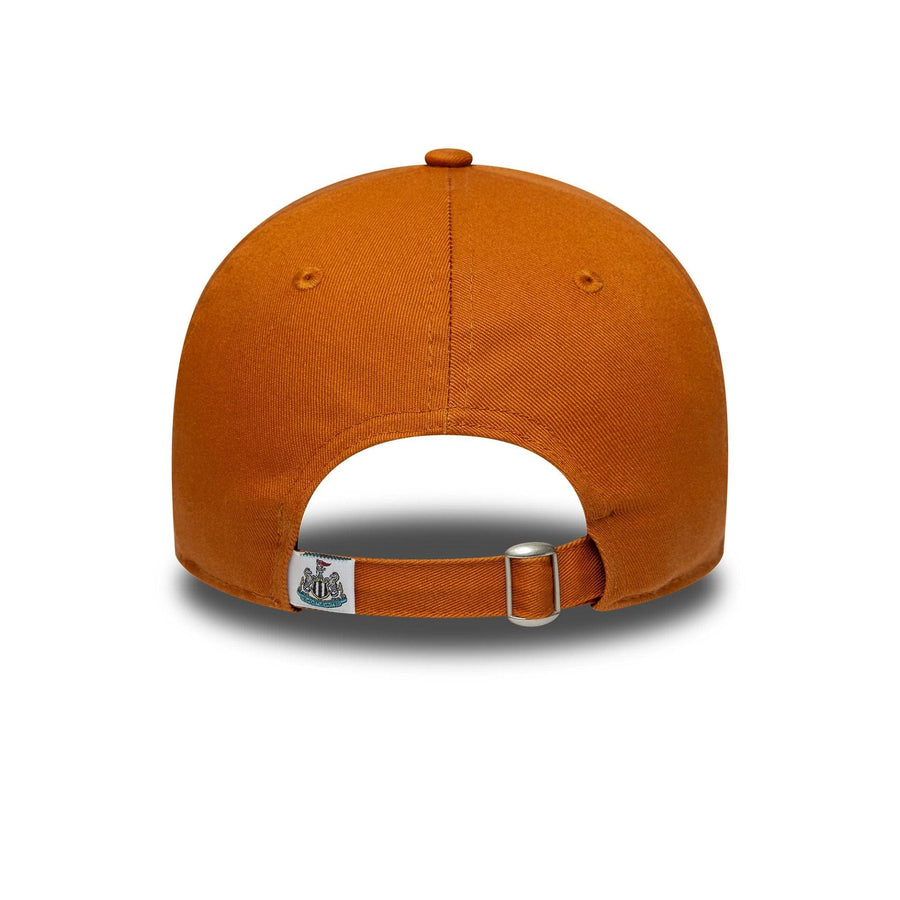 This is a Newcastle United FC Seasonal Brown 9TWENTY Adjustable Cap 4