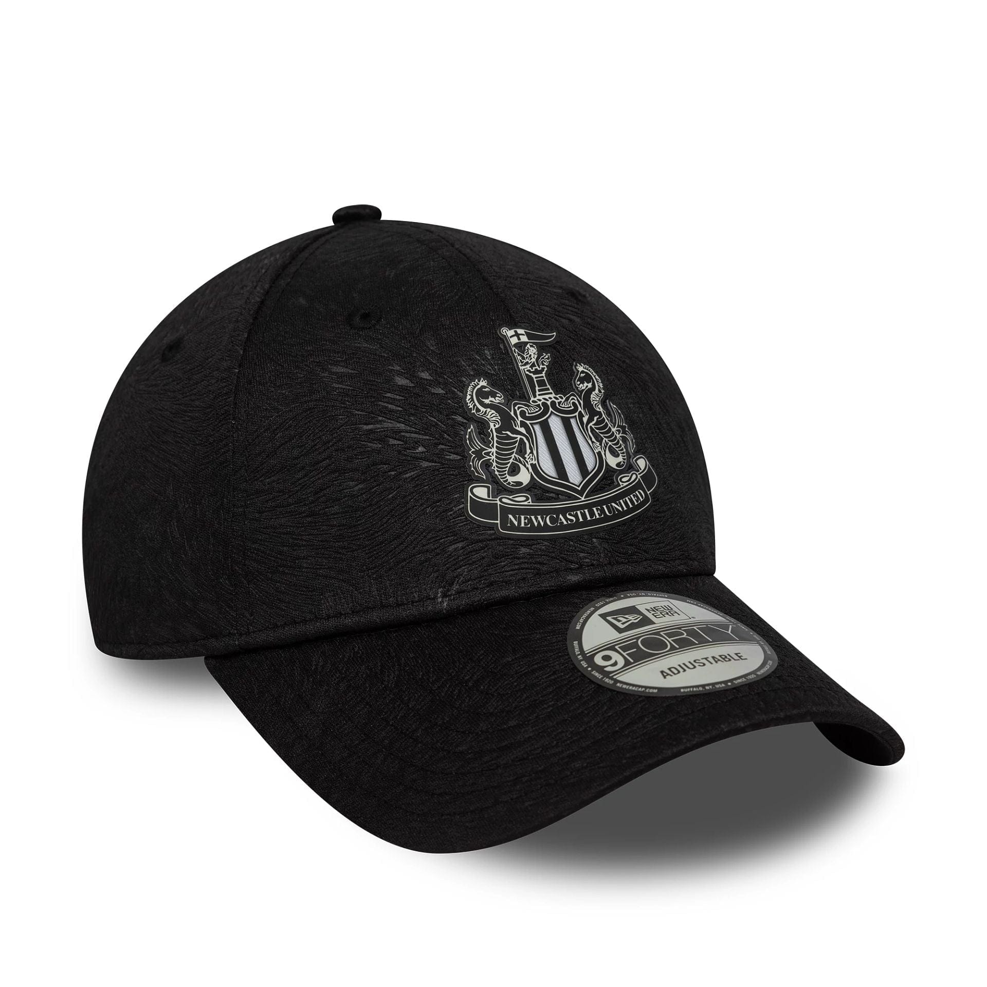 This is a Newcastle United FC Feather Black 9FORTY Adjustable Cap 3